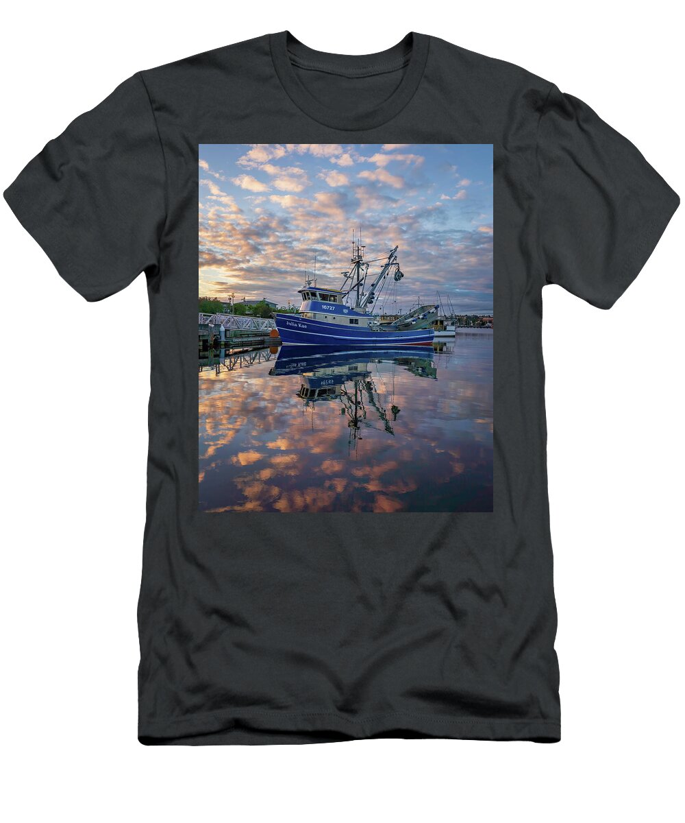 Popcorn Clouds Reflection Fishermens Terminal Seattle Tim Reagan T-Shirt